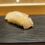 丸萬寿司 - 2016.4)鯛