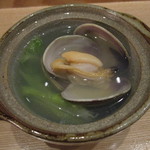 小料理 すず乃 - 北海道産特大あさりと春キャベツの酒蒸し