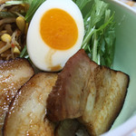 レストラン ハッピー - 炙り豚バラチャーシュー丼８５０円