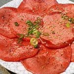 焼肉レストラン よりよい - 