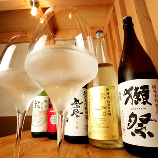 常時30種類以上！人気銘柄から希少な日本酒まで