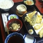 うなぎ処 高はし - 梅・天ぷら定食 1820円