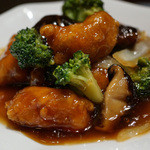 Sweet and sour pork set meal using black vinegar