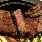 アメリカンダイニング レッド ネック - ちょっと火が通り過ぎかな