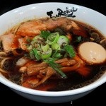 麺屋 丈六 - 中華そば