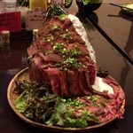 アメリカンダイニング レッド ネック - メガ盛りローストビーフ丼（２４８０円）2016.4