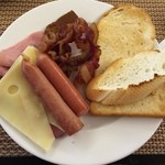 The Hanoi Club Hotel & Lake Palais Residences - サンドイッチ材料