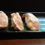テーブルオーダーバイキング 焼肉 王道 - あぶり牛寿司