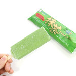 道の駅南国 風良里アイスクリームショップ - KUBOTA 抹茶 アイスキャンディー (162円) '16 3月下旬