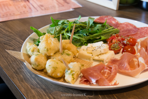 るべりえ 創作ピザとスイーツのお店>