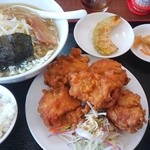 味香源 - 唐揚げ定食