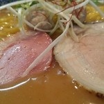 麺や而今 - 濃濃・醤油(2016/4)