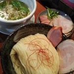 麺や而今 - 塩つけ麺(2016/4)