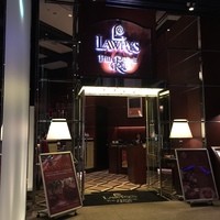 ロウリーズ・ザ・プライムリブ 大阪 - 
