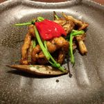 新中国料理 HARAKAWA - 穴子のﾌﾘｯﾄ、ﾌﾞﾗｯｸﾋﾞｰﾝｽﾞｿｰｽ炒め