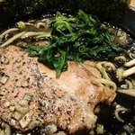 麺家 八の坊 - 黒とんこつ醤油らーめん