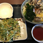 Marugame Seimen - 丸亀製麺・あさりバターうどんと三つ葉と小エビの天ぷら