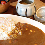 一言堂 - 料理写真:カレーは3種類からお選び頂けます。（全てに豆入）野菜と、角煮と、豆カレーです。