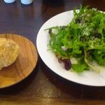 ドンブラボー - ランチサラダ＆パン