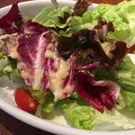 ピッツエリア・バッジオ - ランチサラダも手抜き無し