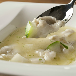 店主おすすめ！バスクの郷土料理「ピルピル」