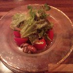 アモンティラード - トマトサラダ