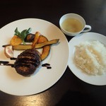 欧風料理屋ビストラ - 粗びきハンバーグ、バルサミコソースをチョイス