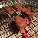 備長炭炭火焼食堂 よろづや - 中落ちカルビ