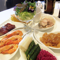 東天紅 上野店 - 前菜盛り合わせ