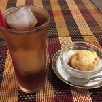 オスアシリ アーユルヴェーダ ダイニング サロン - 