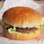 サフラーハンバーガー - 料理写真:チーズバーガー