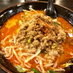 手打ちらーめん 高橋 - 辛味噌ラーメン  山盛り挽肉が入ったラーメン、
最近少ないから貴重！やっぱり美味い！