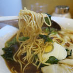 らーめん笑家 - 麺です