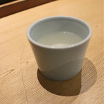 紫雲仙 - 蕎麦湯。
                                この蕎麦湯に栄養がたくさん含まれる。