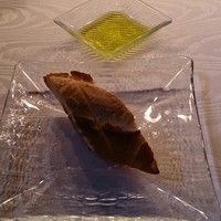 ヒカリヤ ニシ - パン