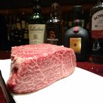 和牛BAR - お肉は全て厳選された純国産黒毛和牛を使用しております。