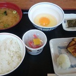 街かど屋 - 選べる朝定食メニュー、納豆追加（税込460円）