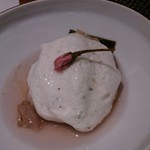 江戸肉割烹　ささや - 川俣軍鶏の桜名残蒸し