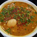 野菜が美味しい鶏豚ラーメン まる重 - 血の池地獄麺（9辛）：780円