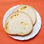 チーズパン 150円