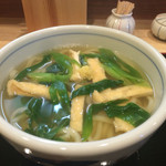 麦穂 - 昆布のまろやかな甘みにいりこの風味が程良く最後に鰹がのぞきだす。ねぎの甘みも良し