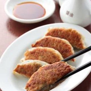 川崎駅前、アラカルト注文でも飲み放題できます。