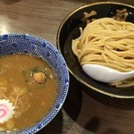 六厘舎 TOKYO - 濃厚つけ麺(830円)