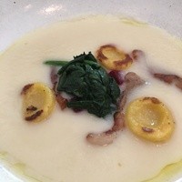 ラ・ボンヌターブル - 新玉ねぎの暖かいスープ