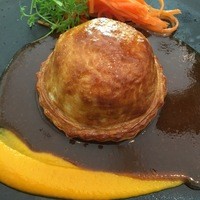 ラ・ボンヌターブル - 牛すね肉のビーフシチュー