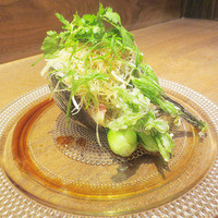 HongKongRoom GOUKA - アオリイカと北寄貝の葱醤油仕立て