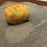 日本料理 晴山 - 【再訪２】松葉ガニのクリームコロッケ玉葱のソース添え