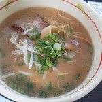 広島大学生協 プナナダイニング - 京都風とんこつ醤油ラーメン410円（税込）