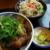 炭火焼豚丼 信玄 下阪本 本店