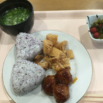 Niguroriaooitahoteru - これが朝食です
                      セルフのミニミニバイキング